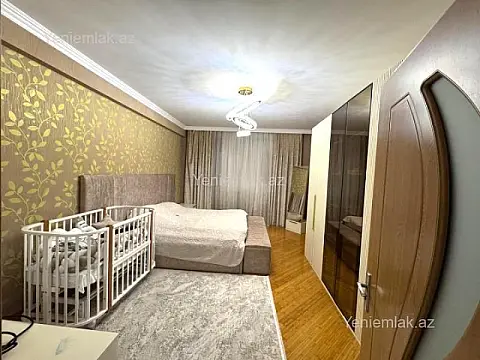 Satılır 2 otaqlı yeni tikili 100 m²