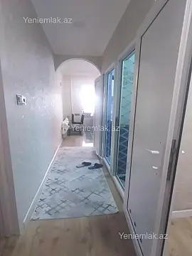 Satılır 3 otaqlı köhnə tikili 90 m²