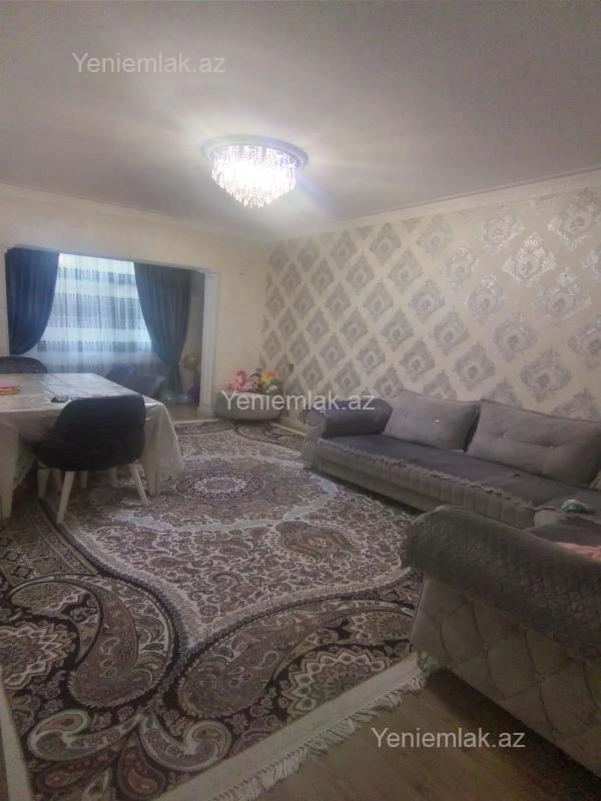 Satılır 3 otaqlı köhnə tikili 90 m²
