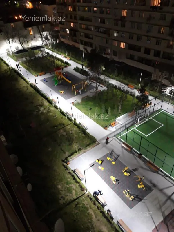 Satılır 3 otaqlı köhnə tikili 90 m²