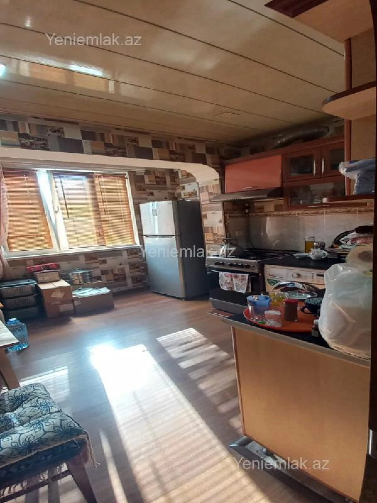 Satılır 3 otaqlı köhnə tikili 90 m²