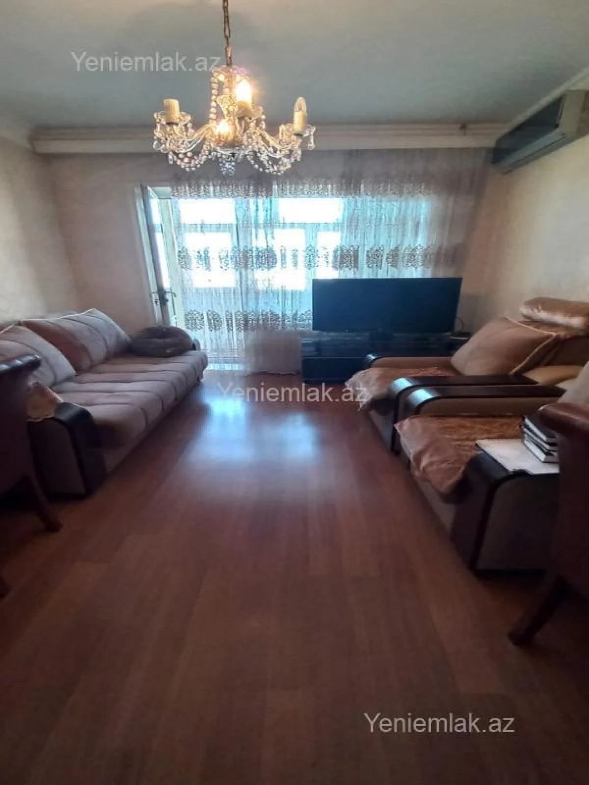 Satılır 3 otaqlı köhnə tikili 90 m²