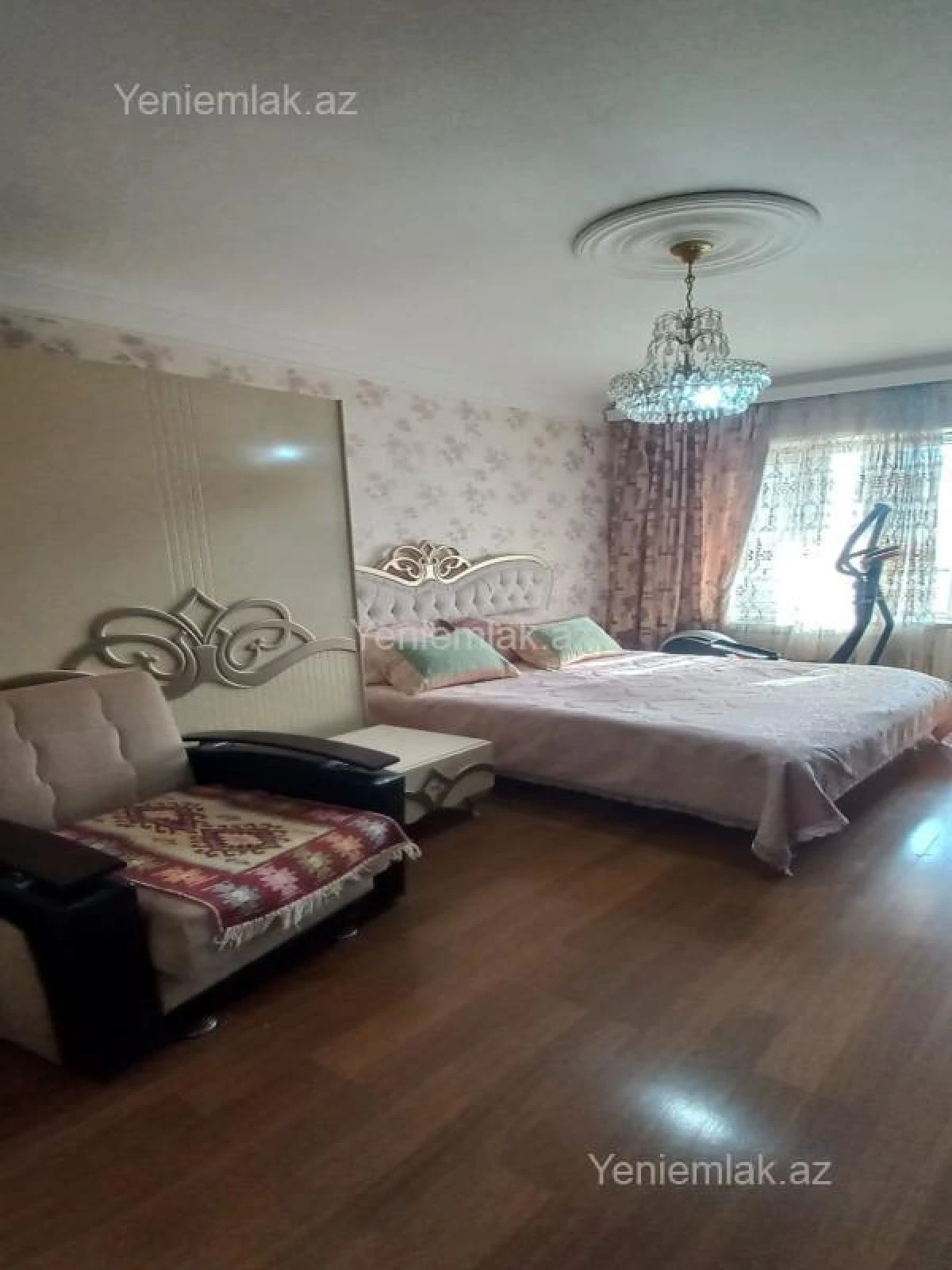 Satılır 3 otaqlı köhnə tikili 90 m²