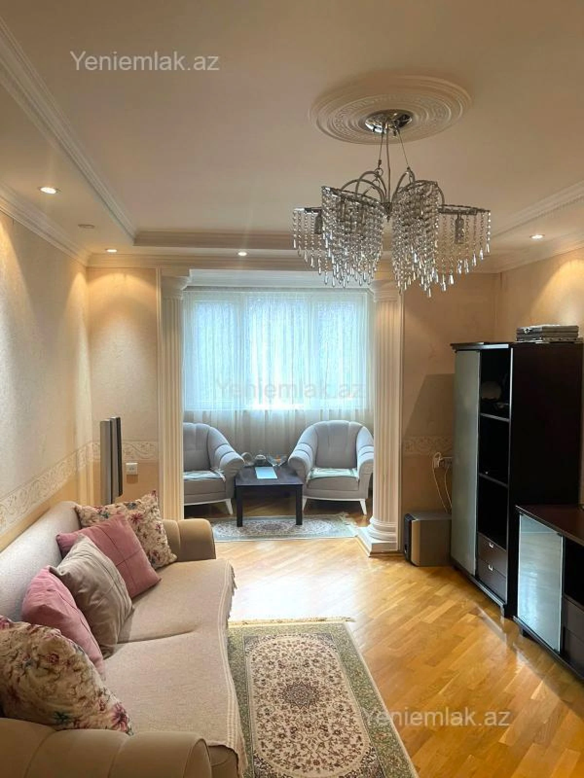Satılır 3 otaqlı köhnə tikili 90 m²