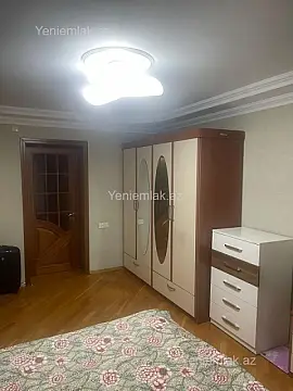 Satılır 3 otaqlı köhnə tikili 90 m²