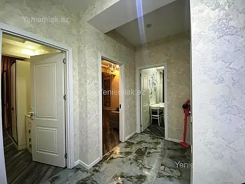 Satılır 2 otaqlı yeni tikili 75 m²