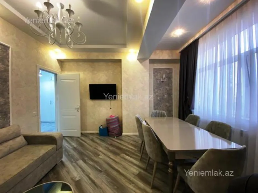 Satılır 2 otaqlı yeni tikili 75 m²