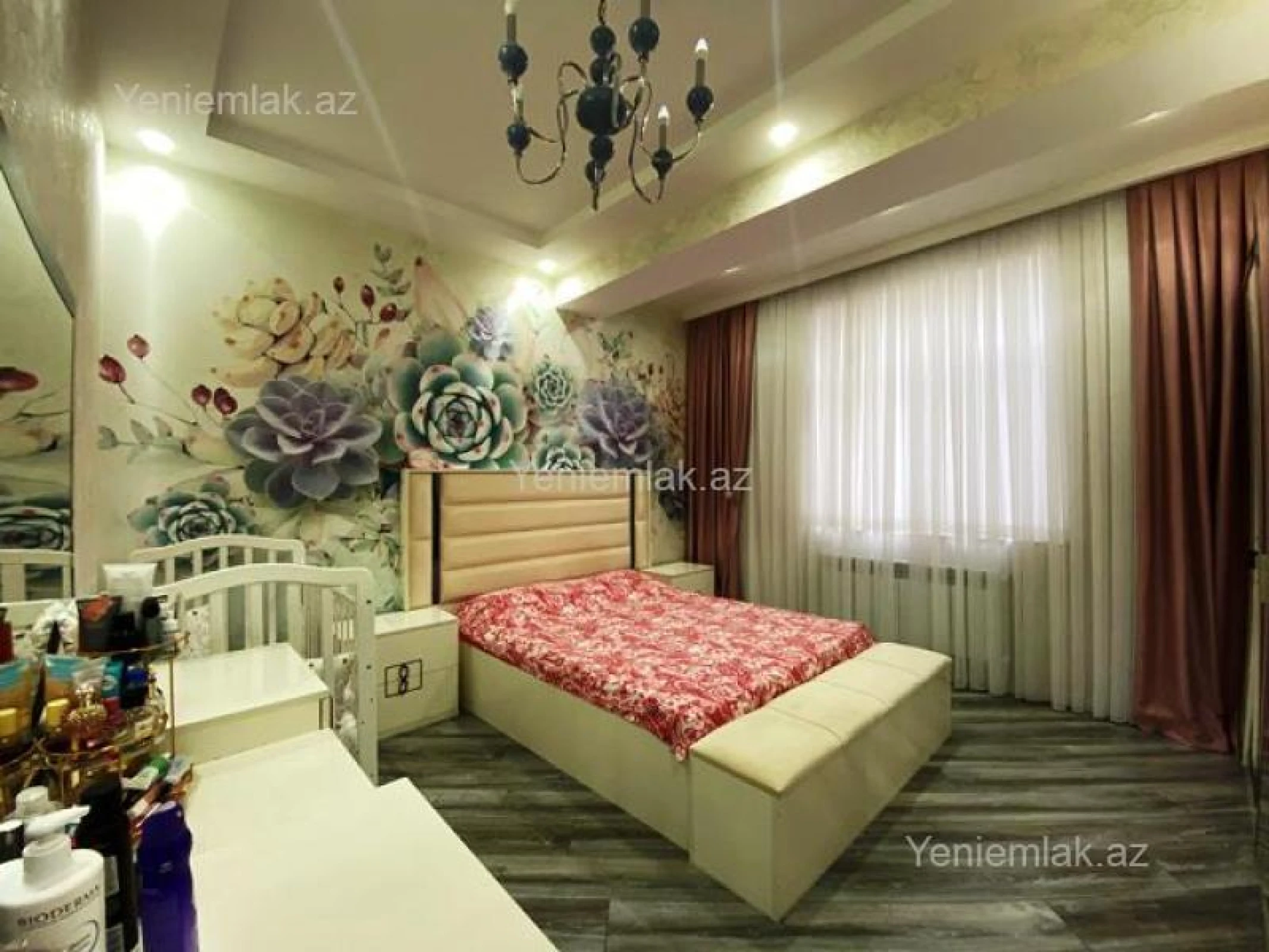 Satılır 2 otaqlı yeni tikili 75 m²