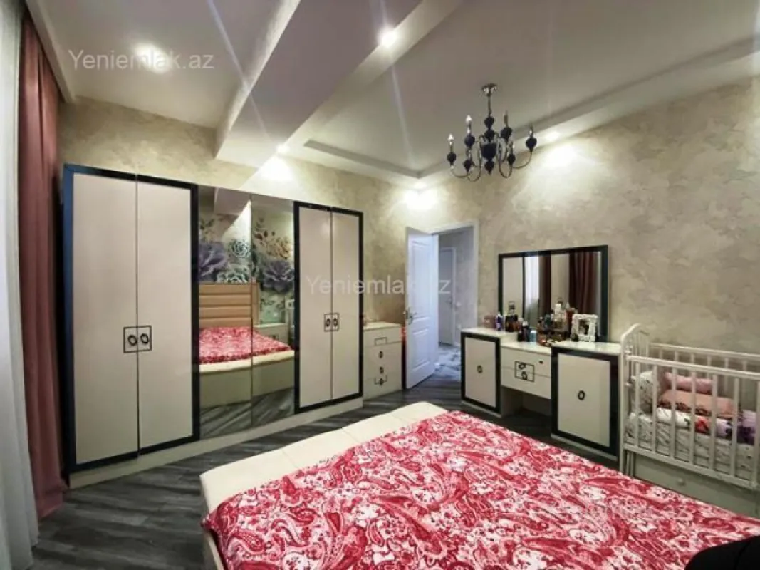 Satılır 2 otaqlı yeni tikili 75 m²