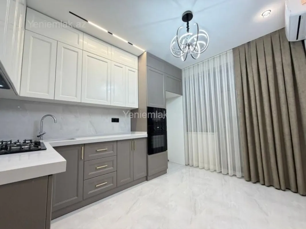 Satılır 2 otaqlı yeni tikili 88 m²