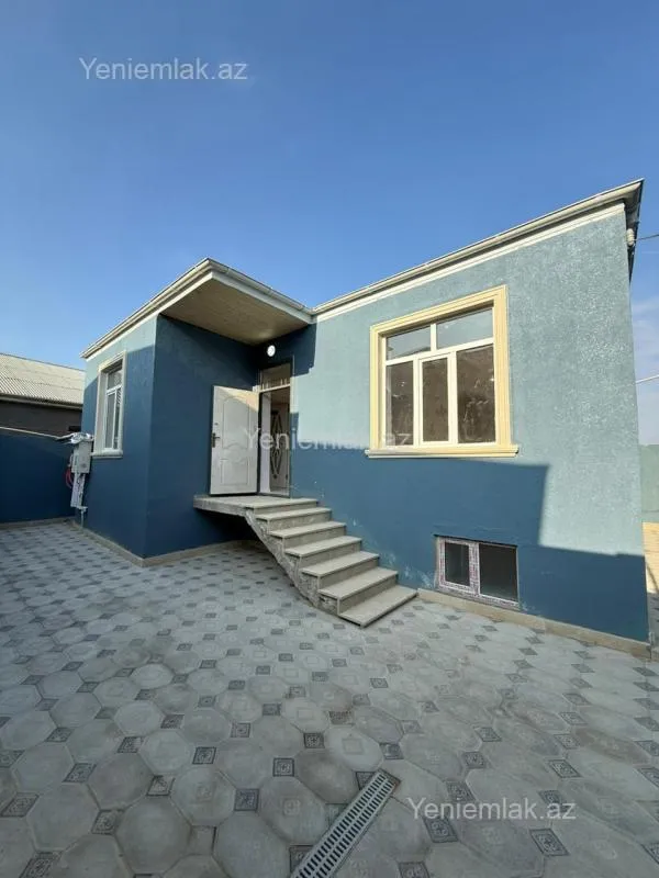 Satılır 5 otaqlı həyət evi 120 m²