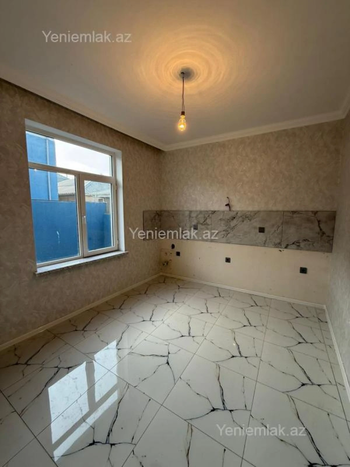 Satılır 5 otaqlı həyət evi 120 m²