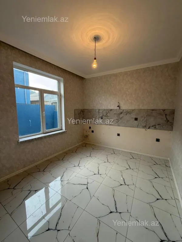 Satılır 5 otaqlı həyət evi 120 m²