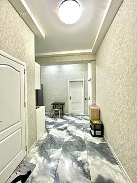 Satılır 2 otaqlı yeni tikili 72 m²