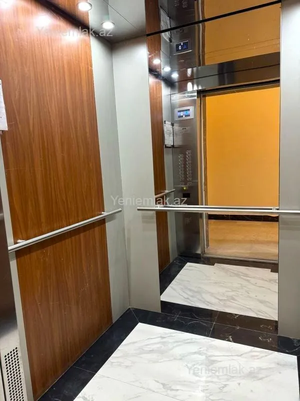 Satılır 2 otaqlı yeni tikili 72 m²