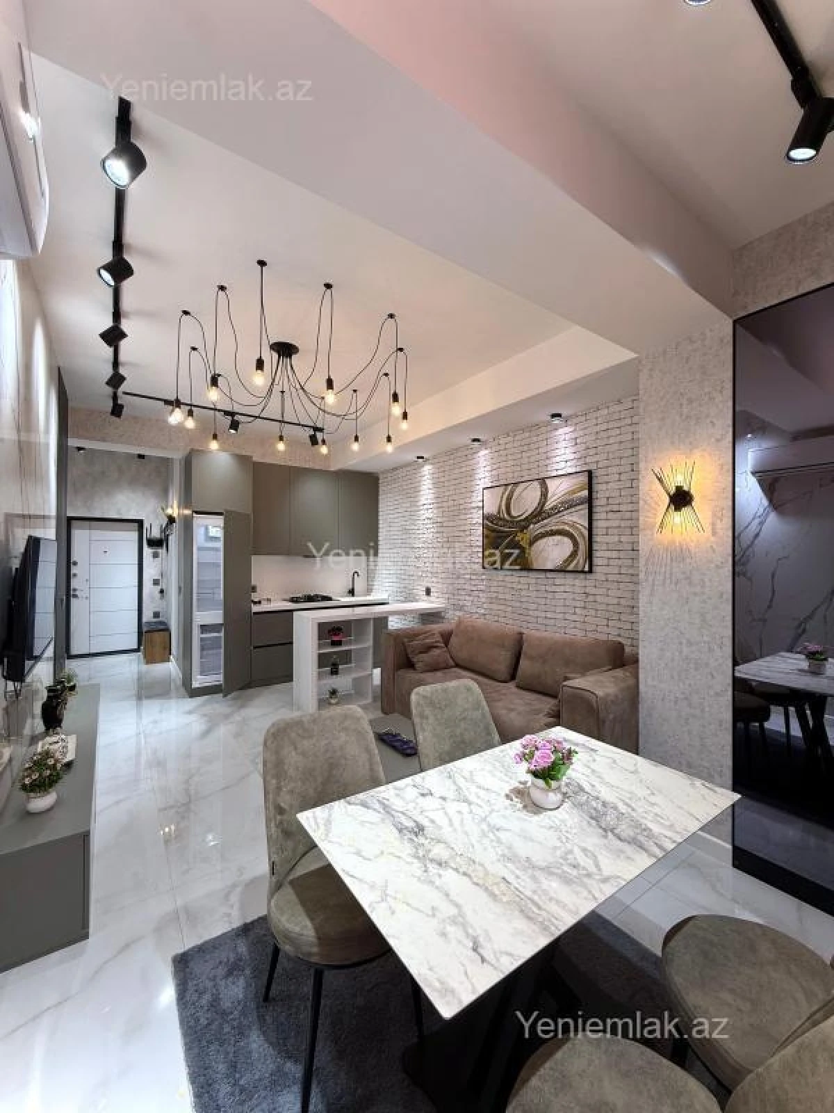 Satılır 2 otaqlı yeni tikili 54 m²