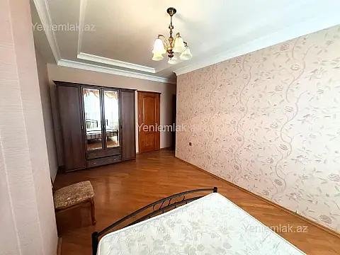 Satılır 4 otaqlı yeni tikili 150 m²