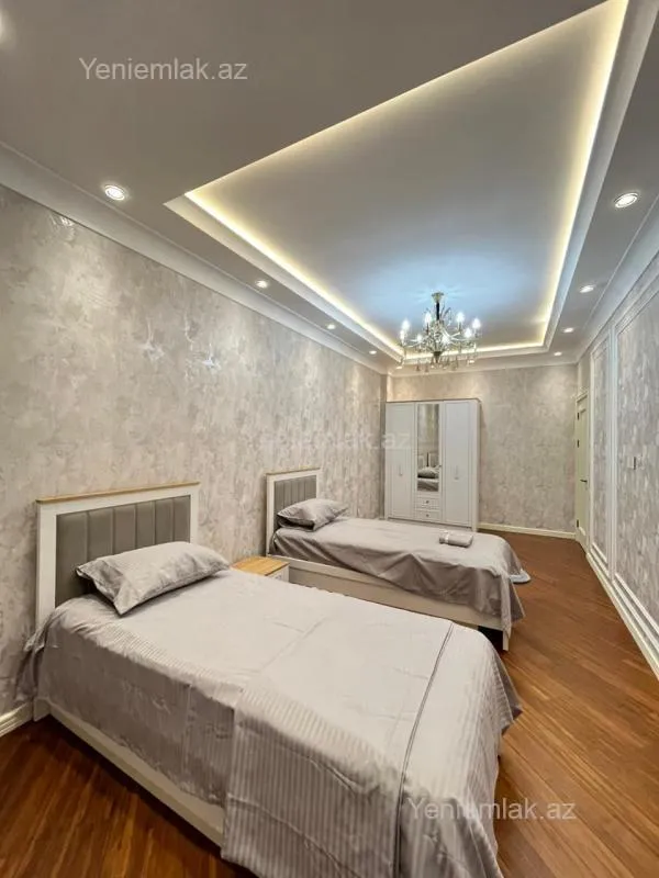 Satılır 4 otaqlı yeni tikili 191 m²