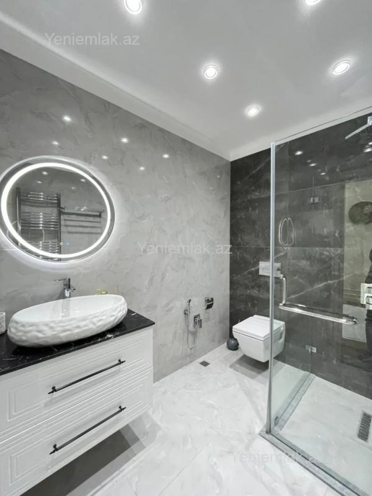 Satılır 4 otaqlı yeni tikili 191 m²