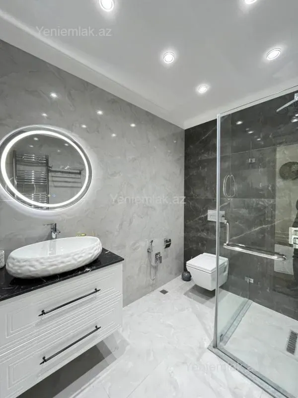 Satılır 4 otaqlı yeni tikili 191 m²