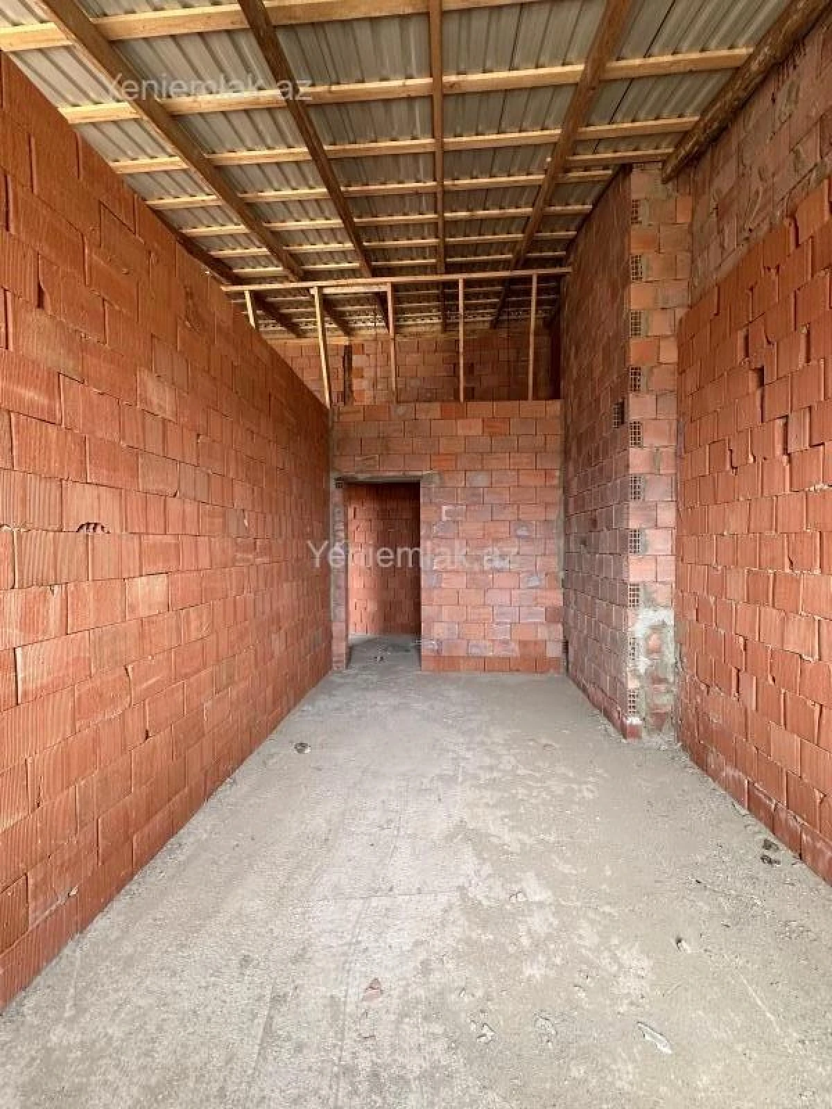 Satılır 2 otaqlı yeni tikili 71 m²