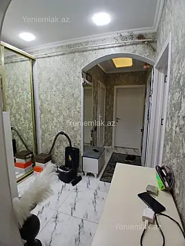 Satılır 2 otaqlı köhnə tikili 60 m²