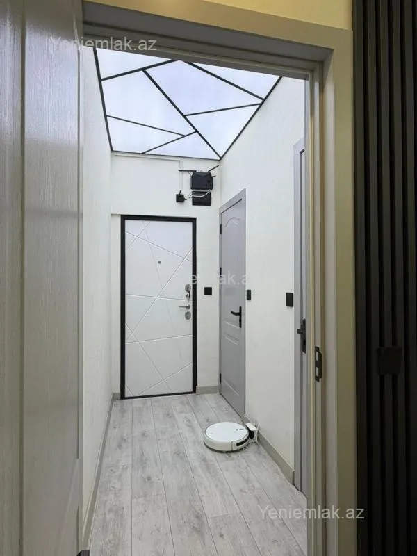 Satılır 3 otaqlı köhnə tikili 55 m²