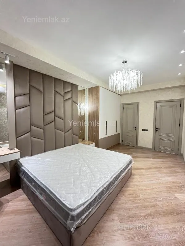 Satılır 3 otaqlı yeni tikili 141 m²