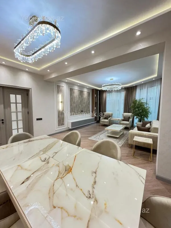 Satılır 3 otaqlı yeni tikili 141 m²