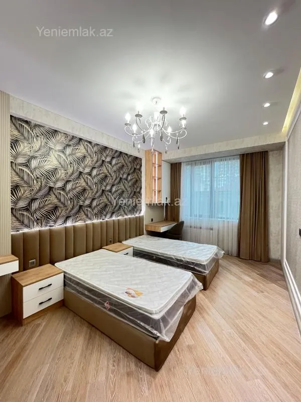 Satılır 3 otaqlı yeni tikili 141 m²