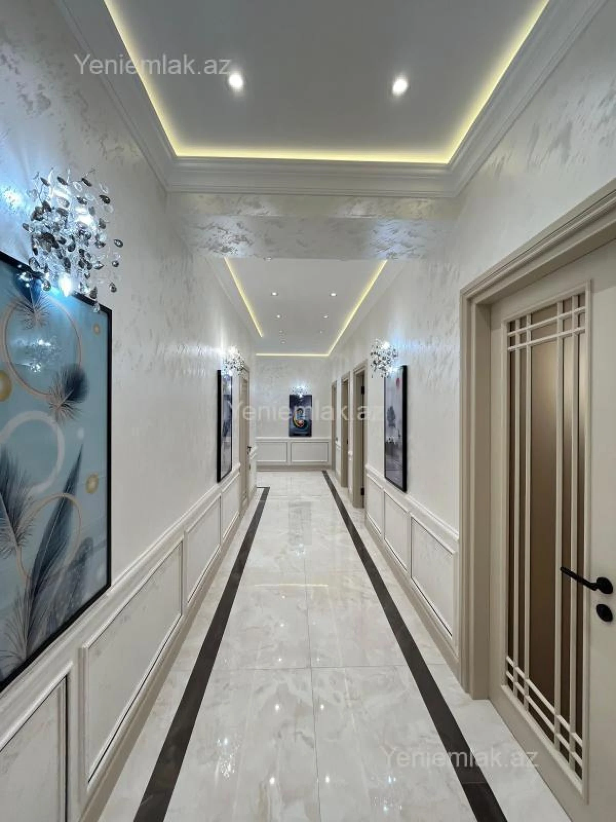 Satılır 3 otaqlı yeni tikili 155 m²