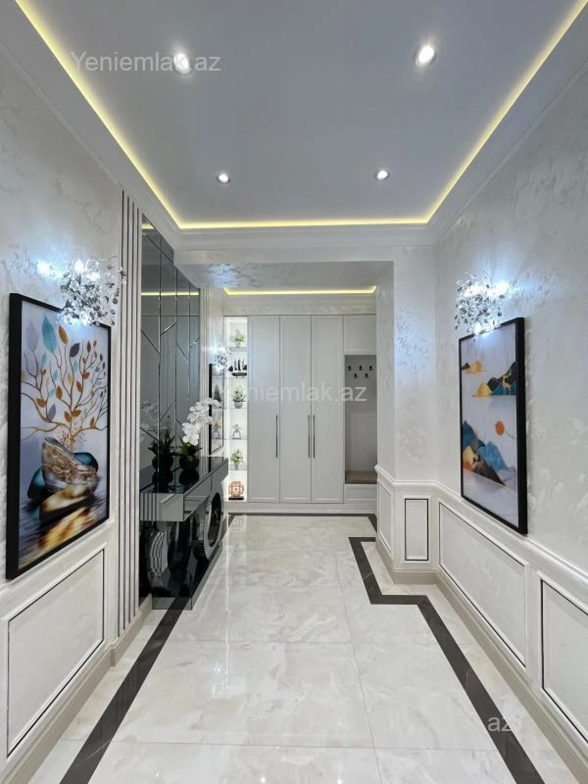 Satılır 3 otaqlı yeni tikili 155 m²