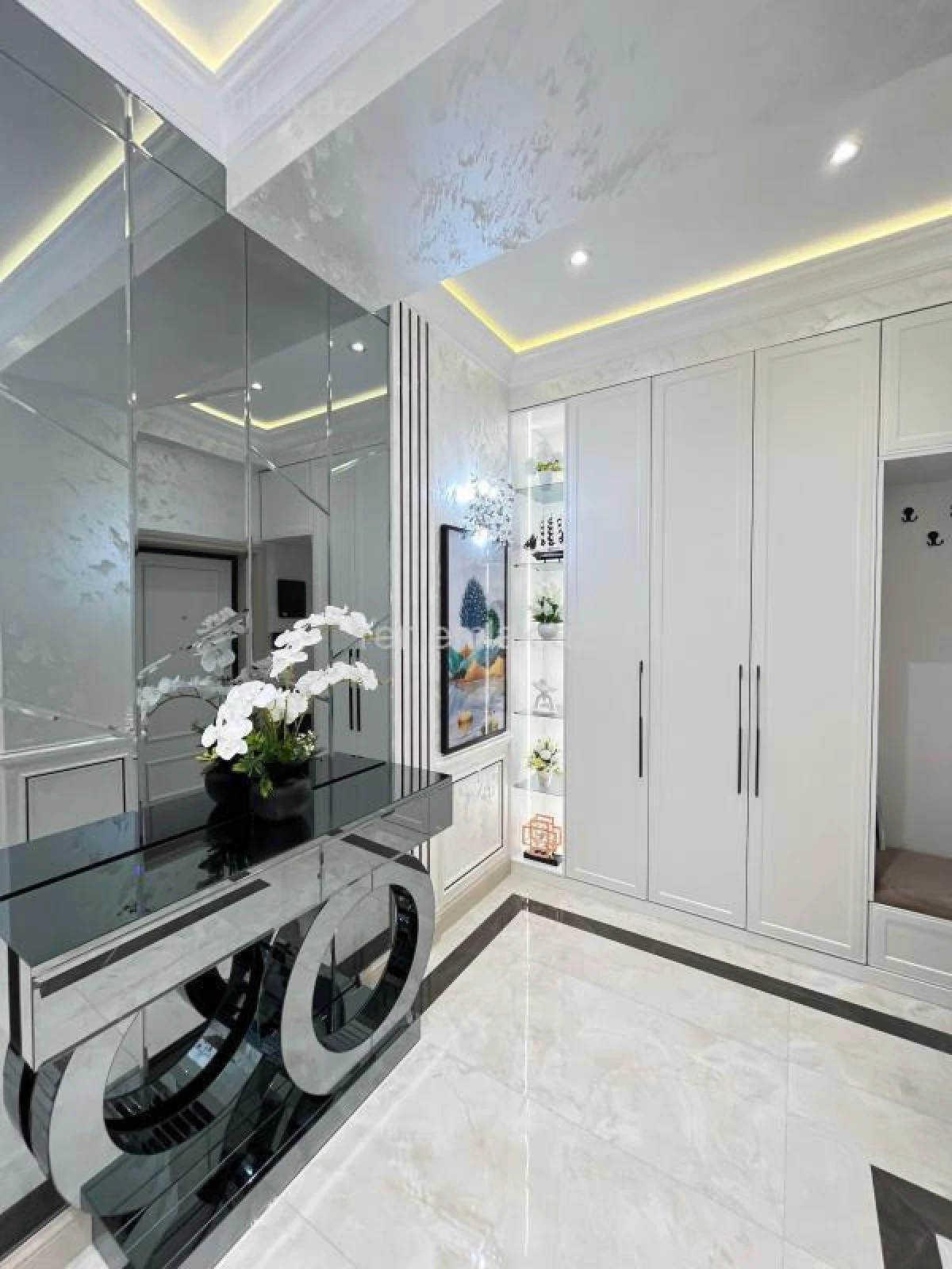 Satılır 3 otaqlı yeni tikili 155 m²