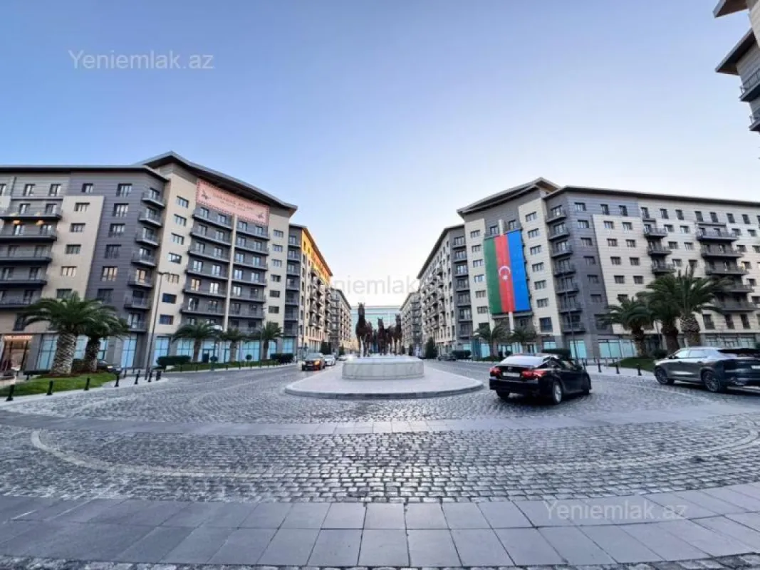 Satılır 4 otaqlı yeni tikili 190 m²