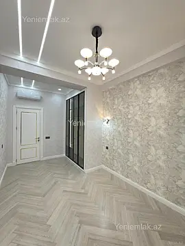 Satılır 4 otaqlı yeni tikili 160 m²