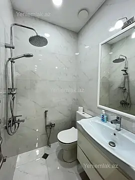 Satılır 3 otaqlı yeni tikili 140 m²