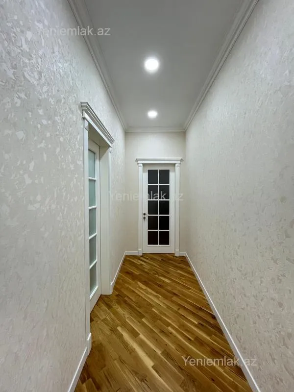 Satılır 3 otaqlı yeni tikili 140 m²