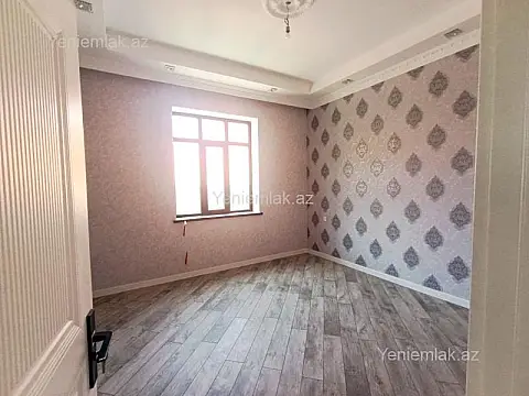 Satılır 6 otaqlı həyət evi 250 m²
