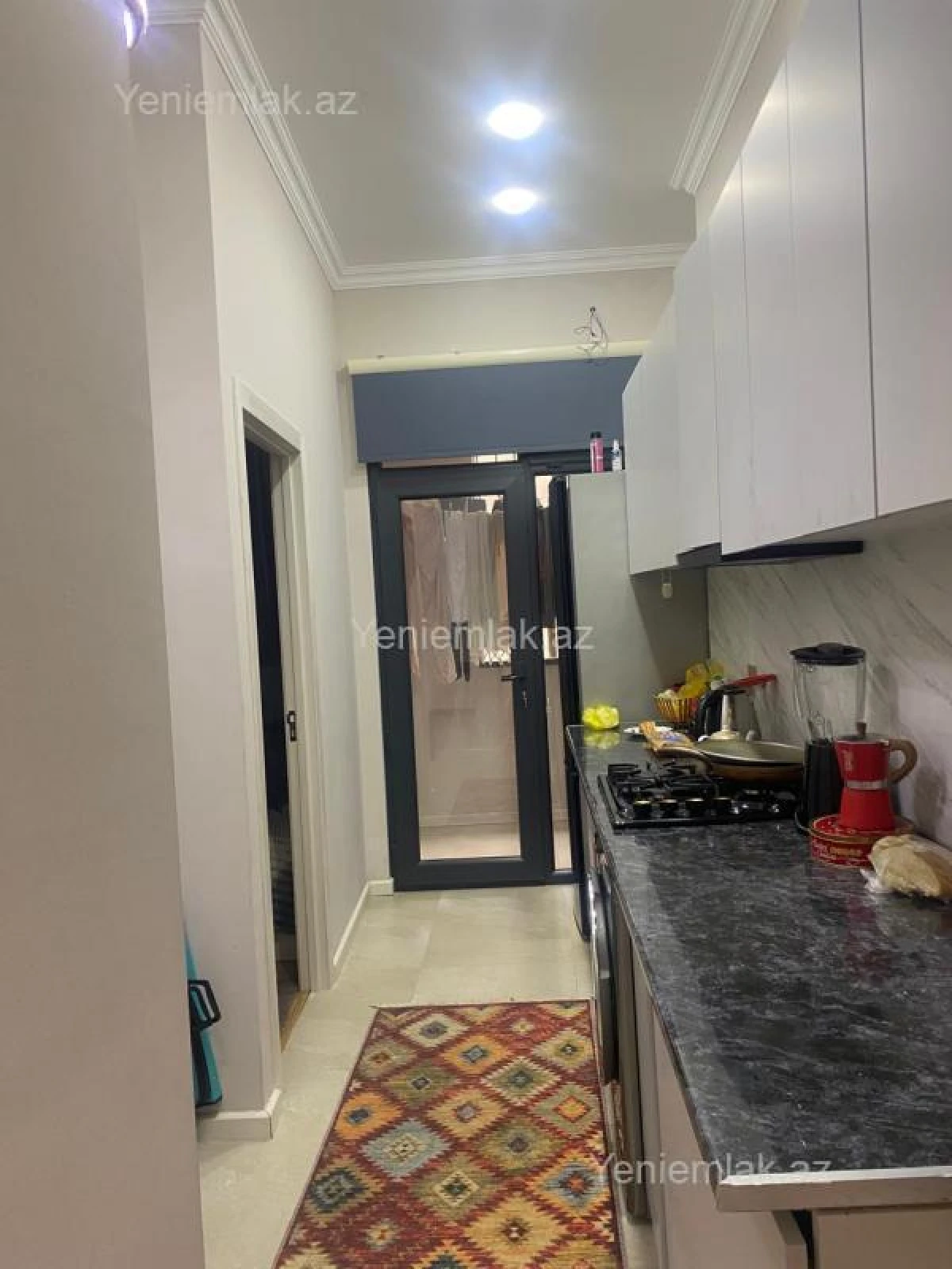 Satılır 3 otaqlı köhnə tikili 80 m²