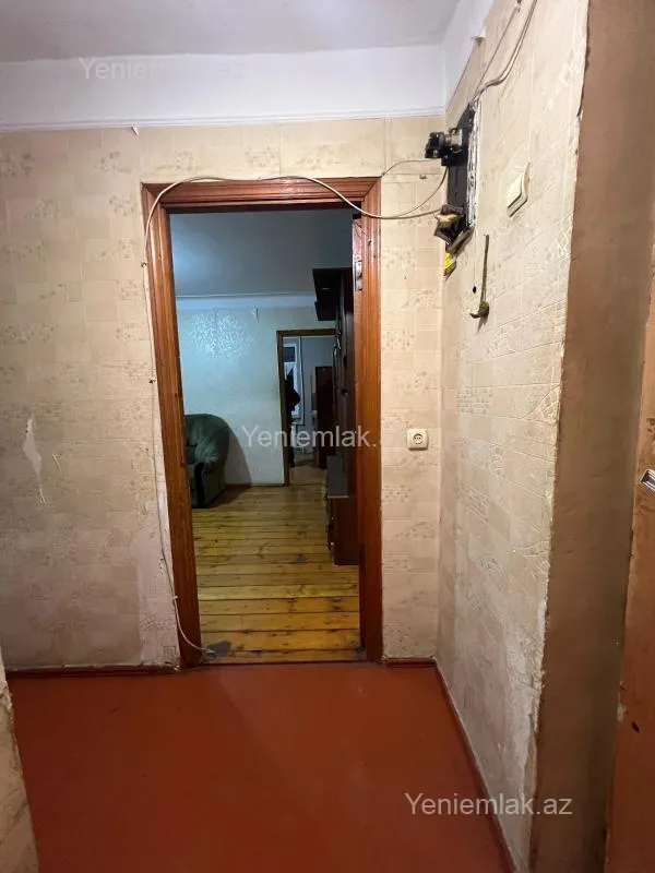 Satılır 2 otaqlı köhnə tikili 57 m²