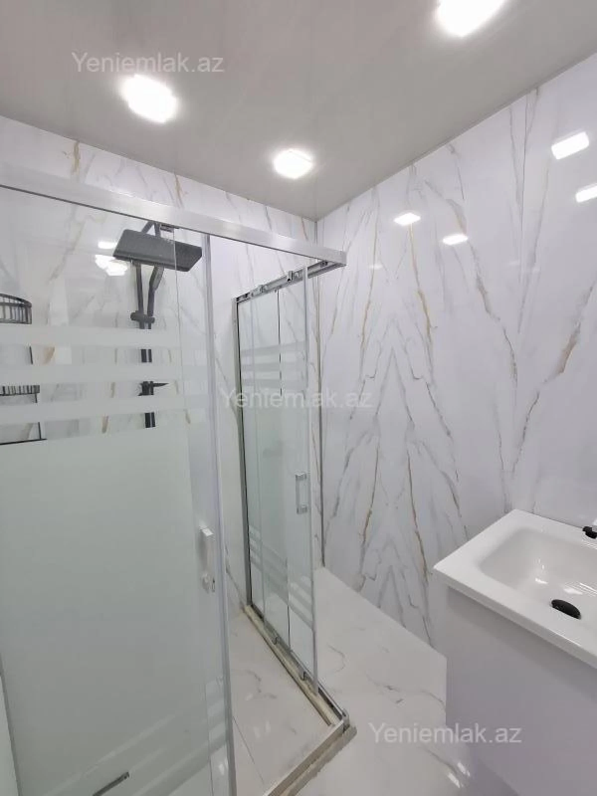 Satılır 3 otaqlı köhnə tikili 65 m²