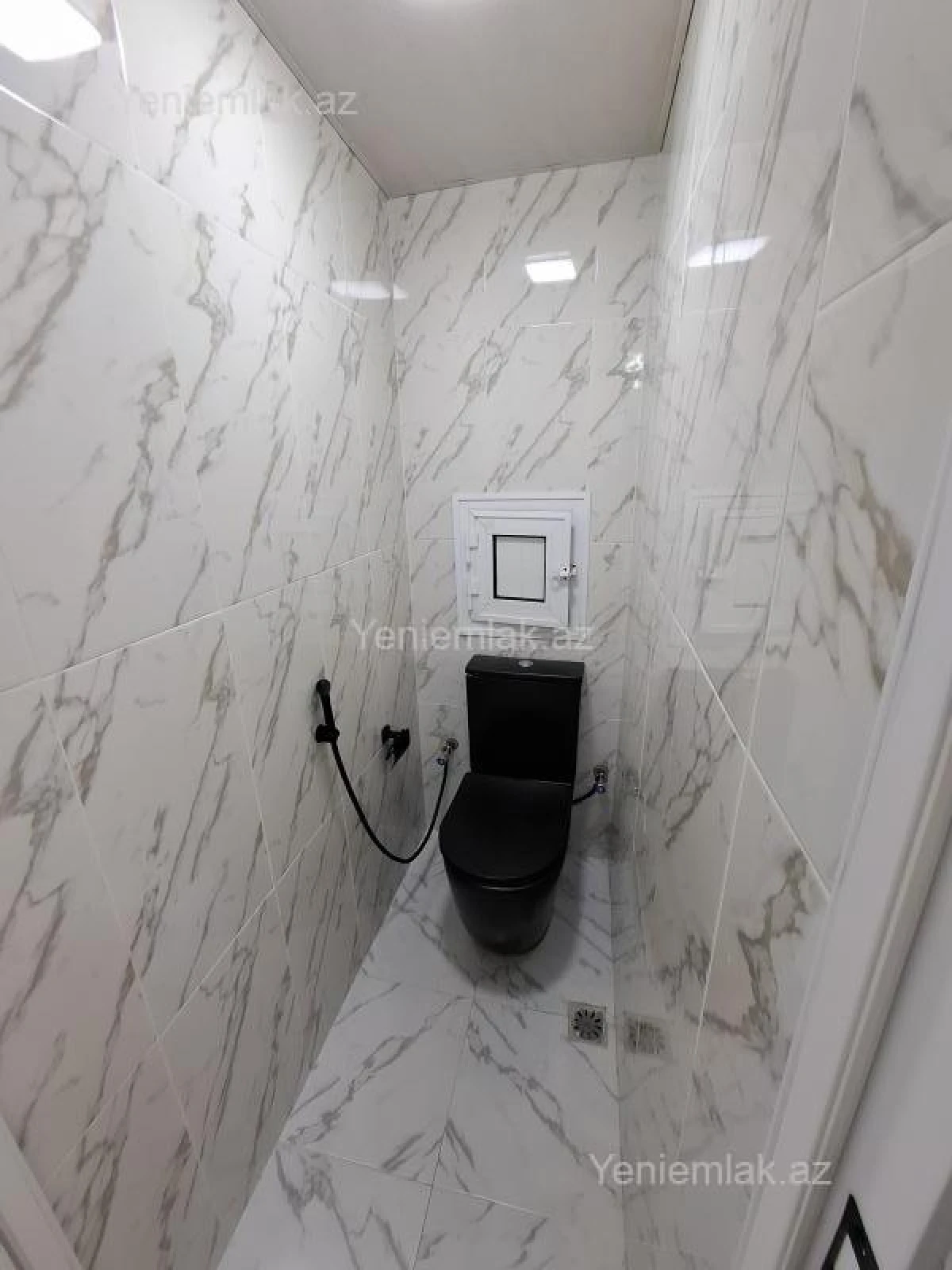 Satılır 3 otaqlı köhnə tikili 65 m²