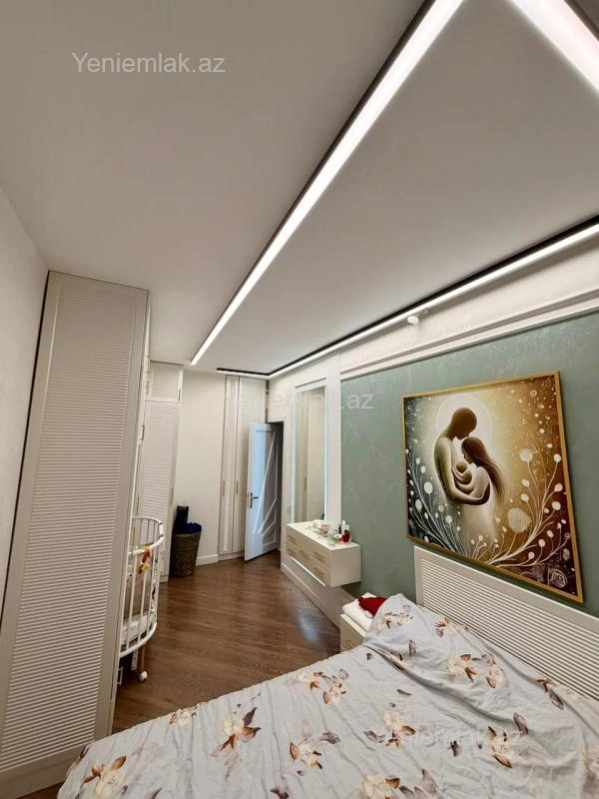 Satılır 2 otaqlı yeni tikili 80 m²