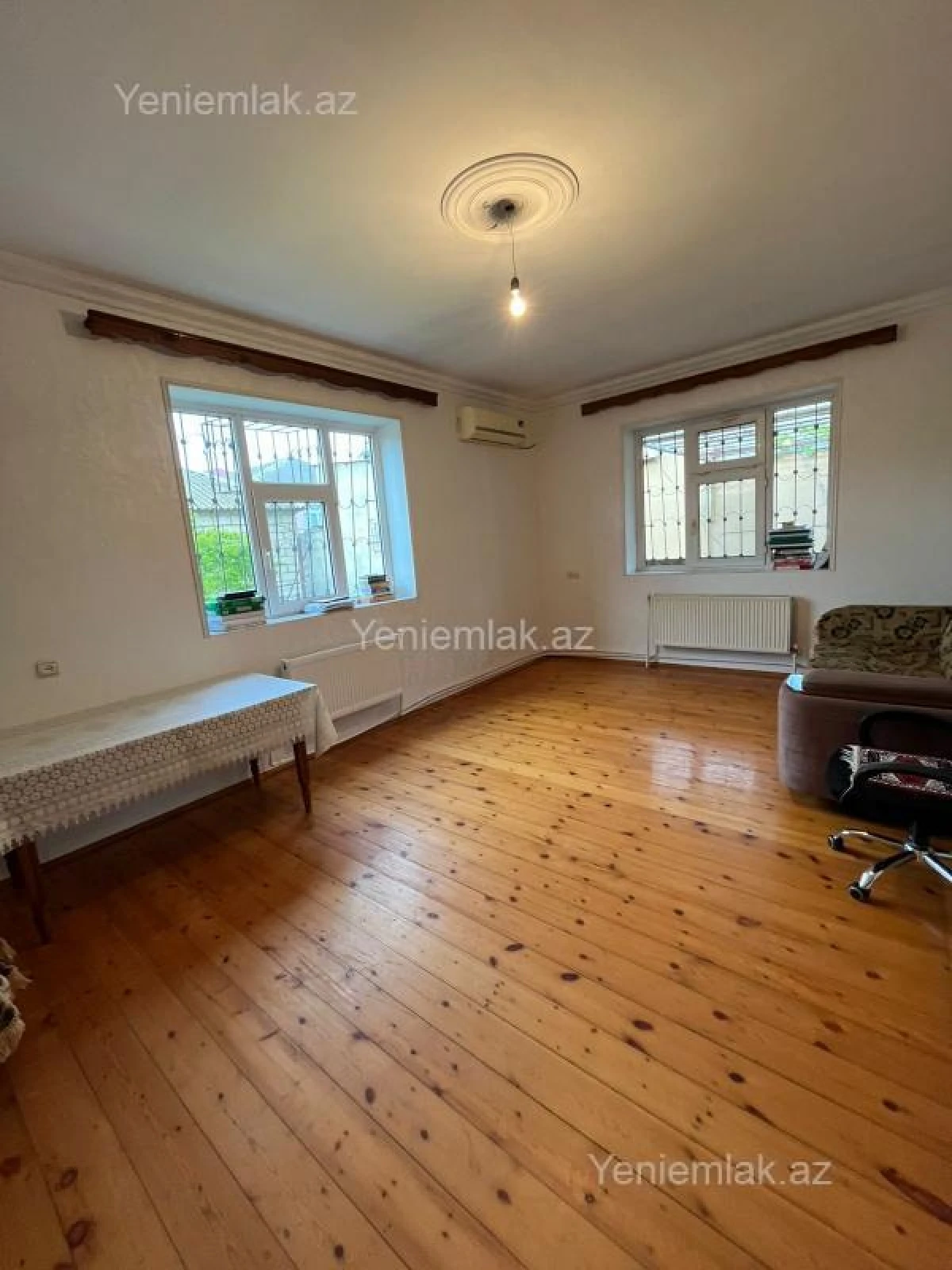 Satılır 4 otaqlı həyət evi 115 m²