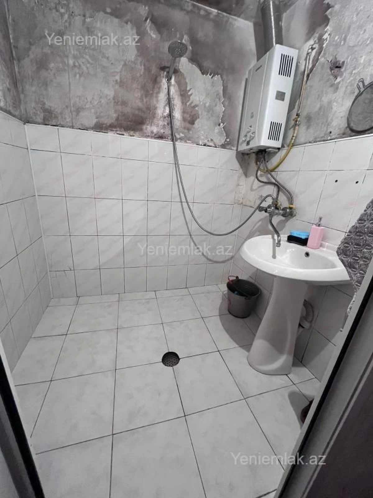 Satılır 3 otaqlı köhnə tikili 66 m²