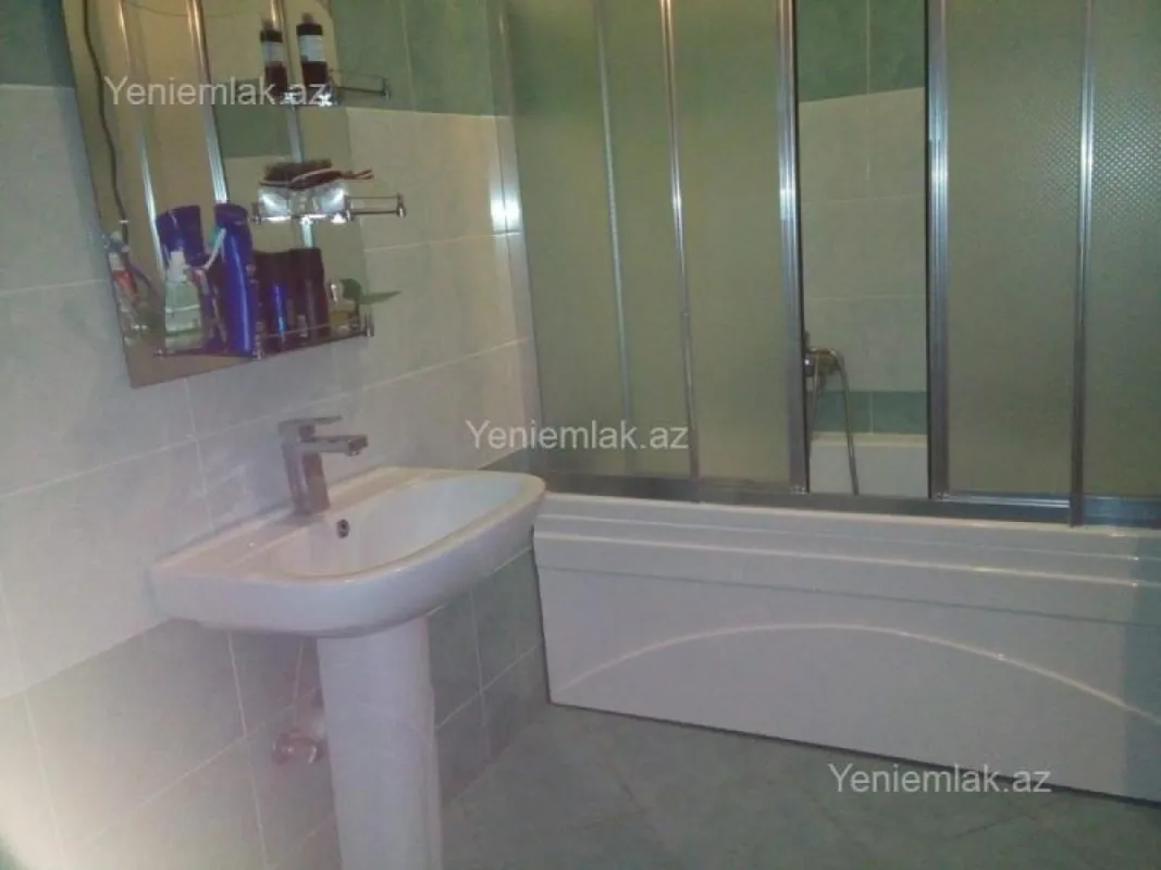 Satılır 2 otaqlı yeni tikili 83 m²