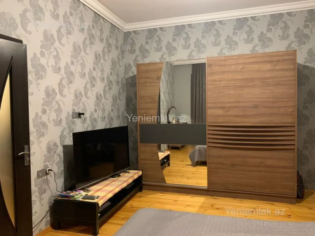 Satılır 2 otaqlı yeni tikili 83 m²