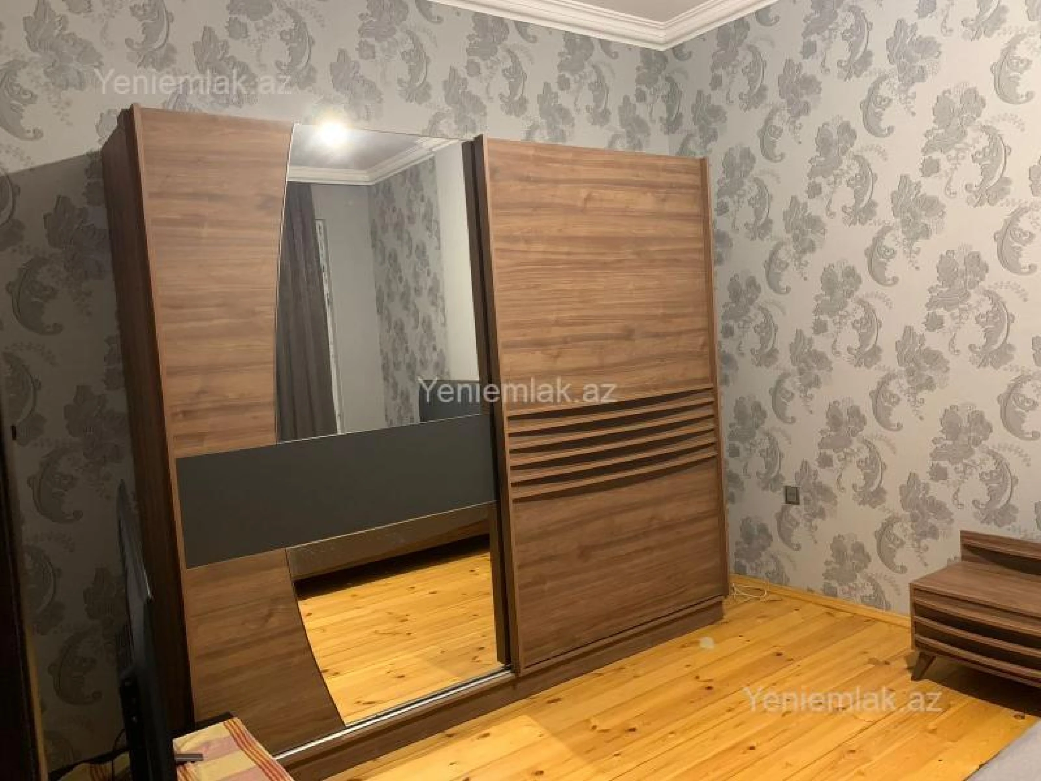 Satılır 2 otaqlı yeni tikili 83 m²