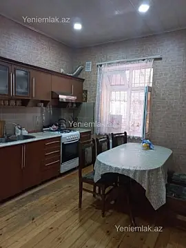 Satılır 3 otaqlı həyət evi 130 m²