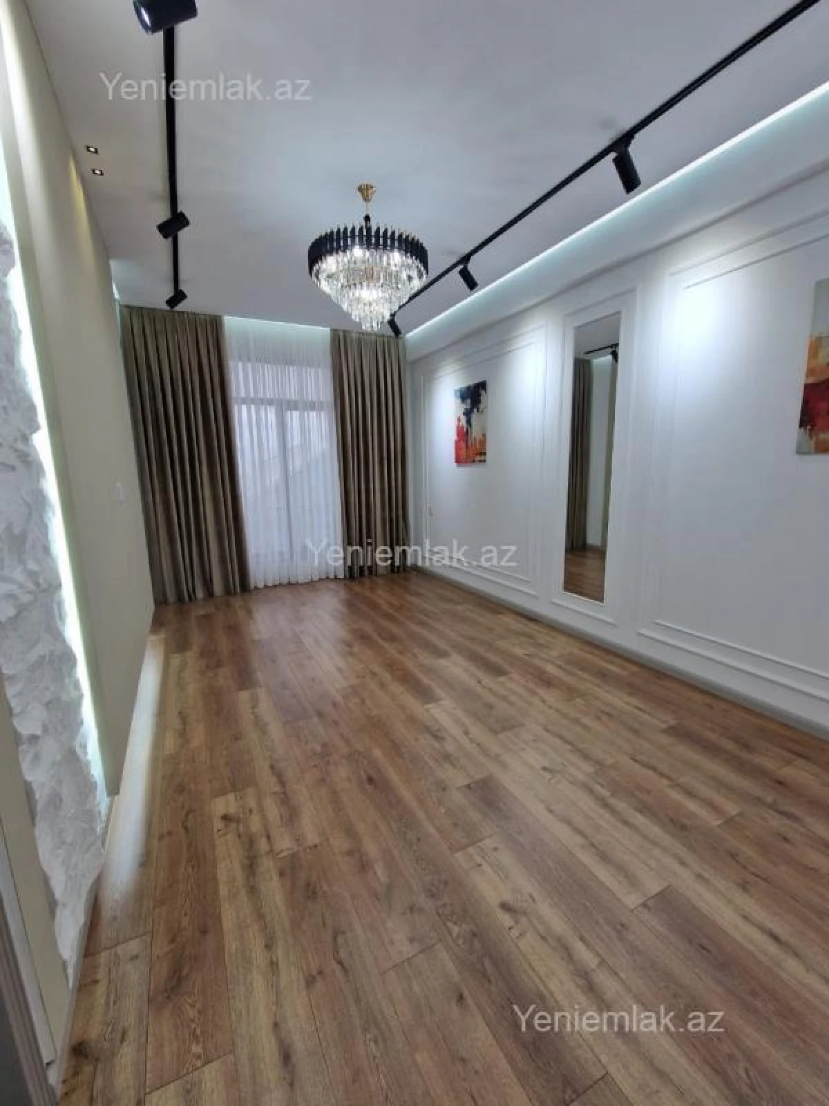 Satılır 2 otaqlı yeni tikili 57 m²